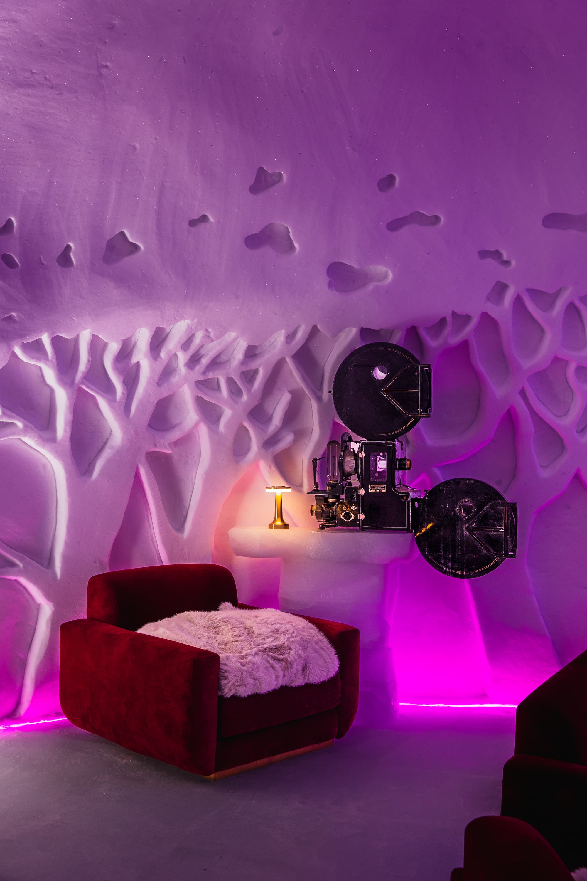 Ice Cinema